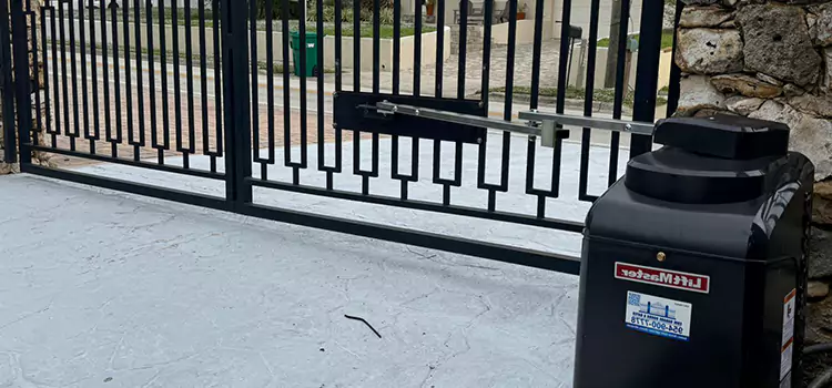 Seamless Installation and Support for Your New Gate in St. Petersburg, FL